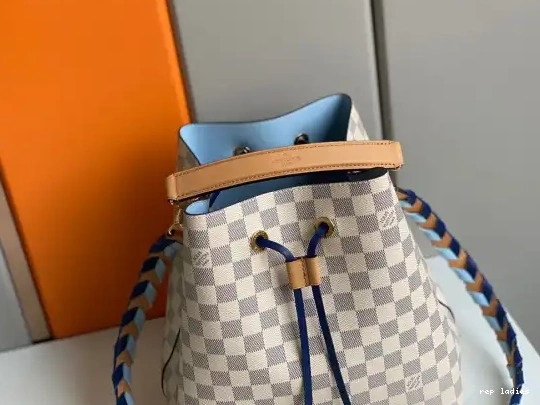 Cheap LOUIS VUITTON NÉONOÉ MM 0623